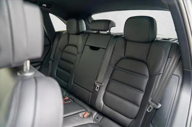 2026 Porsche Macan T