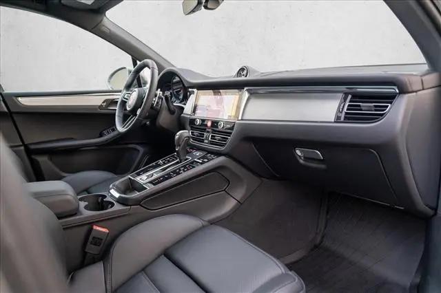 2026 Porsche Macan T