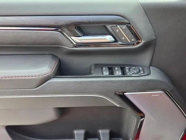2026 GMC Sierra 2500HD Crew Cab, Standard Bed, AT4X, 4WD