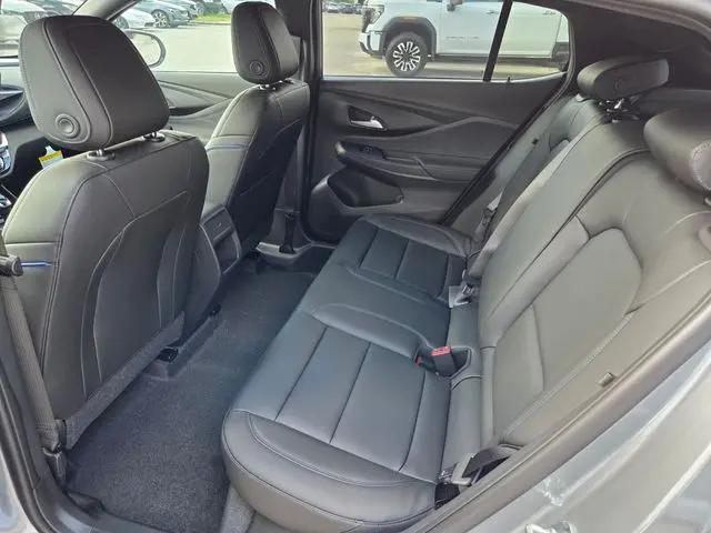 2026 Buick NV Sport Touring FWD