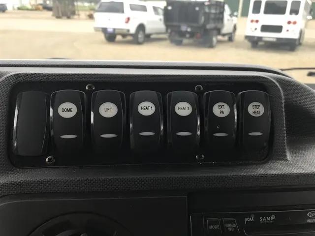 2012 Ford E-450 Cutaway E-450