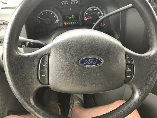 2012 Ford E-450 Cutaway E-450