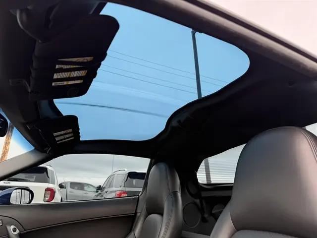 2005 Chevrolet Corvette Base