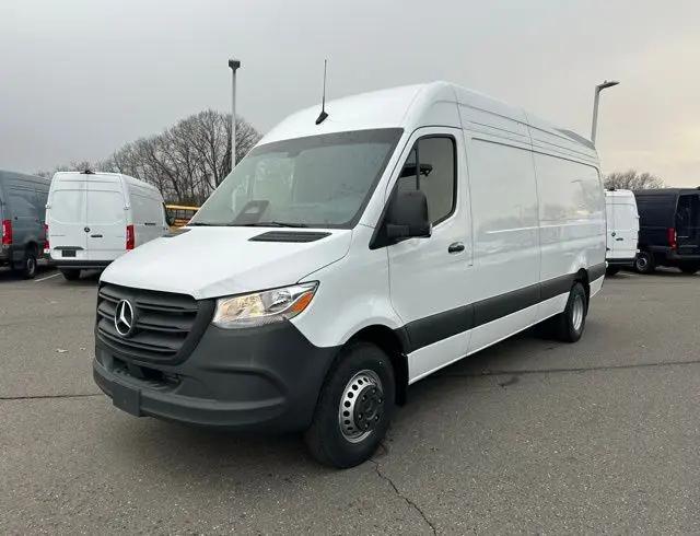 2026 Mercedes-Benz Sprinter 3500 High Roof 4-Cyl Diesel HO