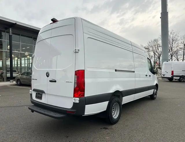 2026 Mercedes-Benz Sprinter 3500 High Roof 4-Cyl Diesel HO