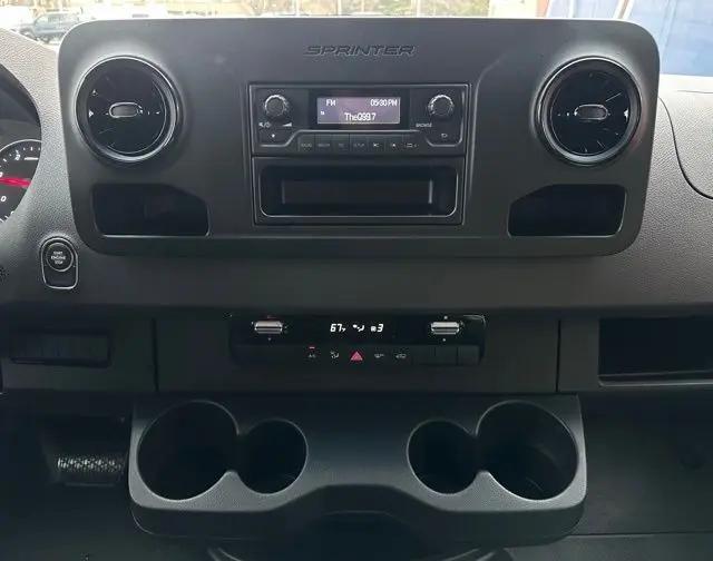 2026 Mercedes-Benz Sprinter 3500 High Roof 4-Cyl Diesel HO