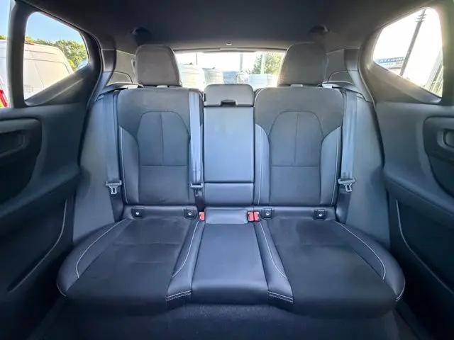 2021 Volvo XC40 T5 R-Design