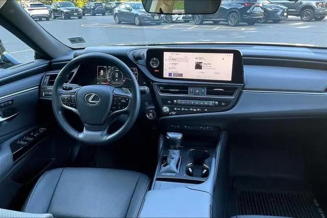 2025 Lexus ES 350 ES 350