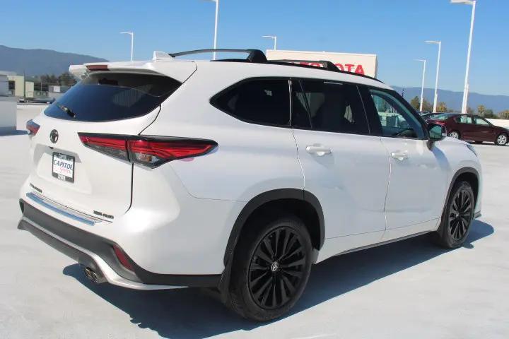 2023 Toyota Highlander XSE