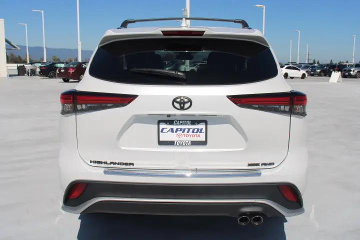 2023 Toyota Highlander XSE