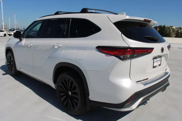 2023 Toyota Highlander XSE