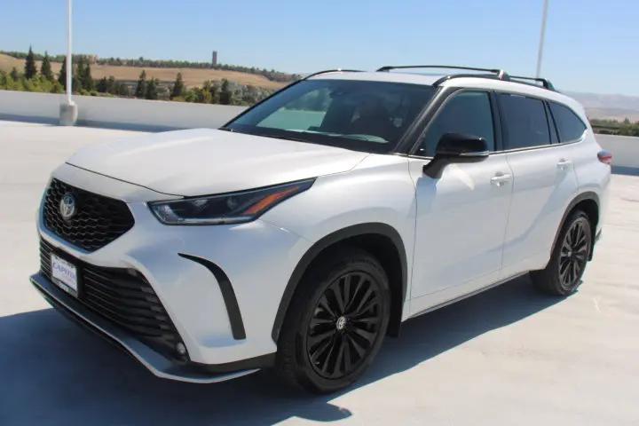 2023 Toyota Highlander XSE