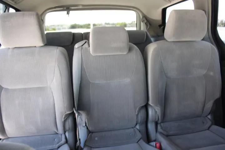 2005 Toyota Sienna LE