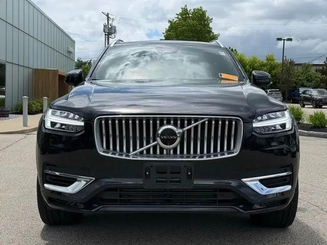 2024 Volvo XC90 Recharge T8 Ultimate Bright Theme 7-Seater