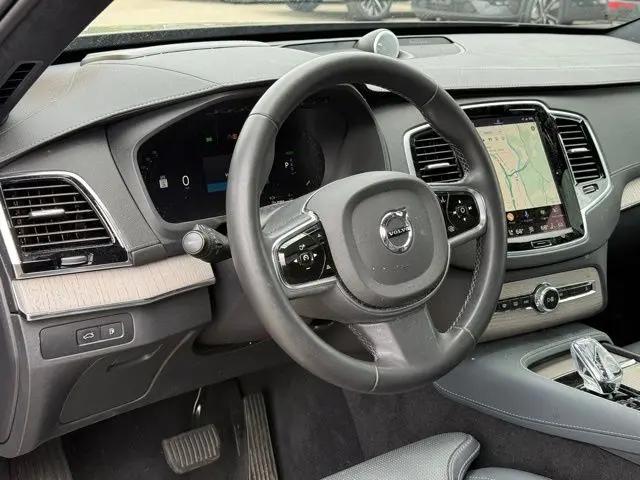 2024 Volvo XC90 Recharge T8 Ultimate Bright Theme 7-Seater