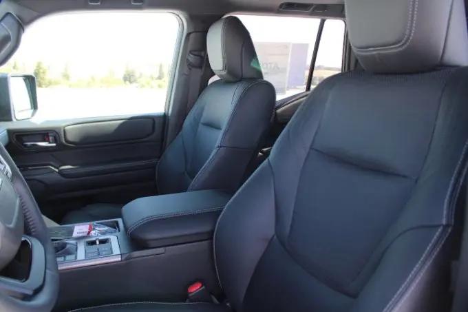2027 Toyota Land Cruiser Base