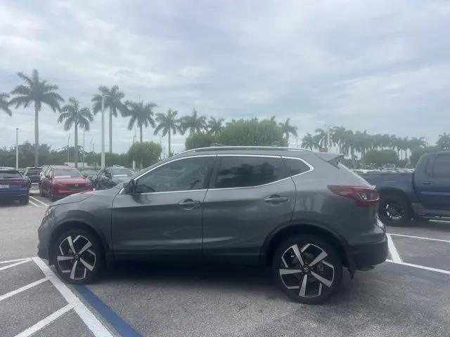 2022 Nissan Rogue Sport SL FWD Xtronic CVT