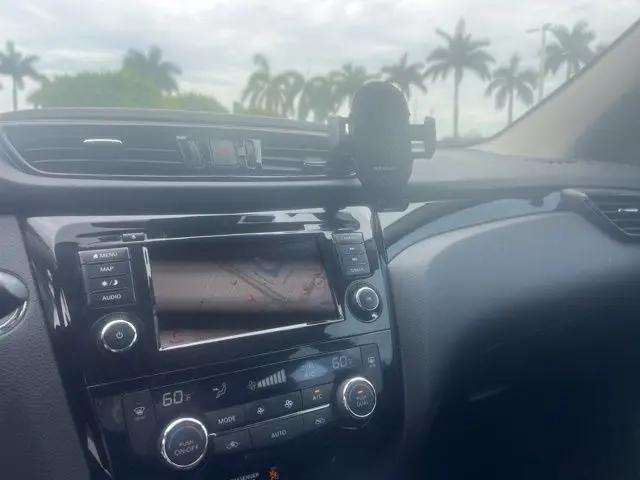 2022 Nissan Rogue Sport SL FWD Xtronic CVT