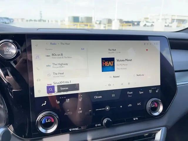2024 Lexus RX 350 F SPORT Handling