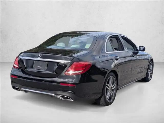 2018 Mercedes-Benz E-CLASS E 300 E 300