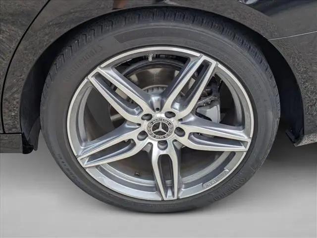 2018 Mercedes-Benz E-CLASS E 300 E 300
