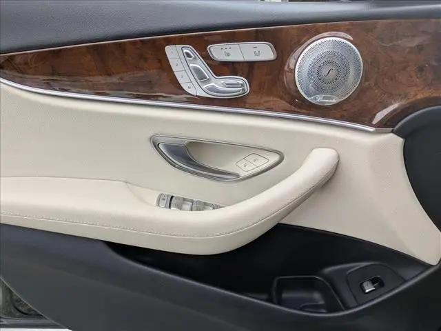 2018 Mercedes-Benz E-CLASS E 300 E 300