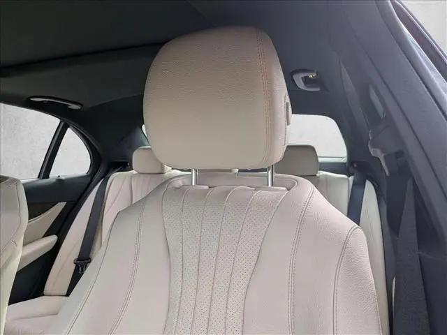 2018 Mercedes-Benz E-CLASS E 300 E 300