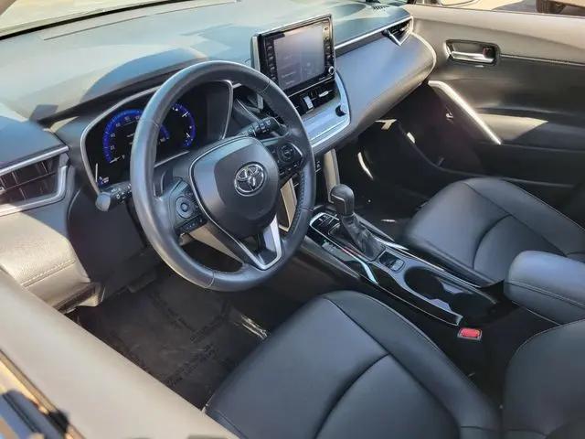 2022 Toyota Corolla Cross XLE
