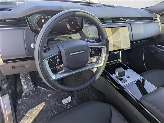 2026 Land Rover Range Rover P400 SE 7 Seat