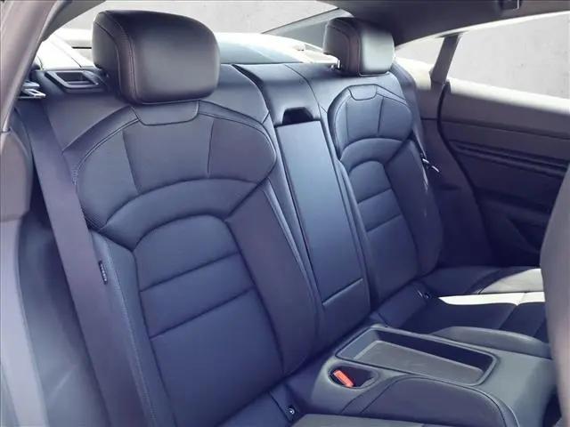 2023 Porsche Taycan Taycan