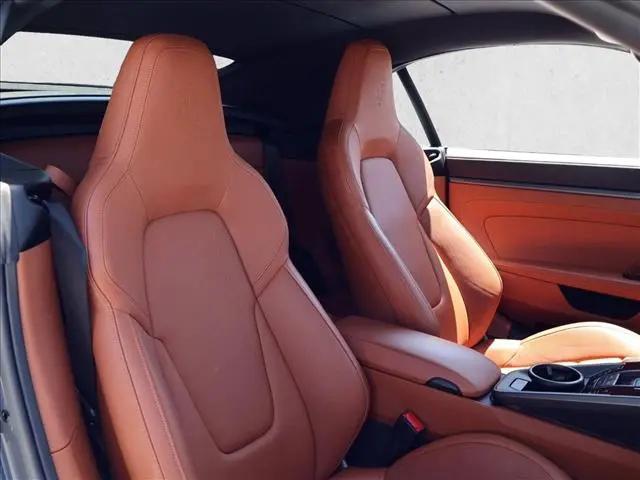 2025 Porsche 911 Carrera Cabriolet