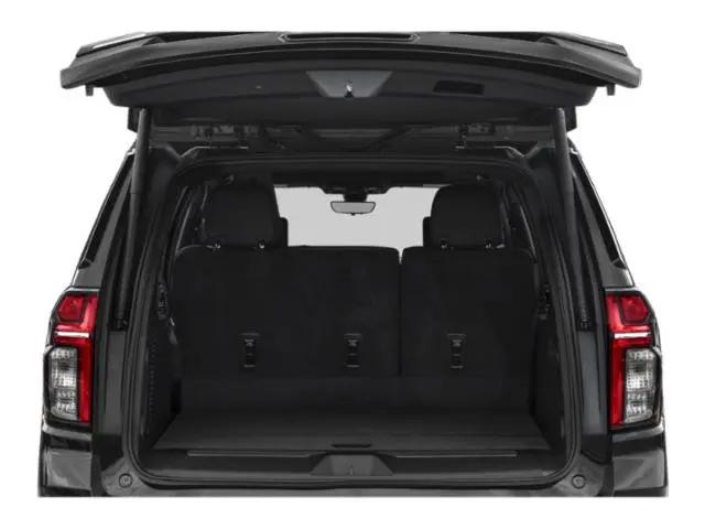 2022 Chevrolet Suburban 4WD High Country
