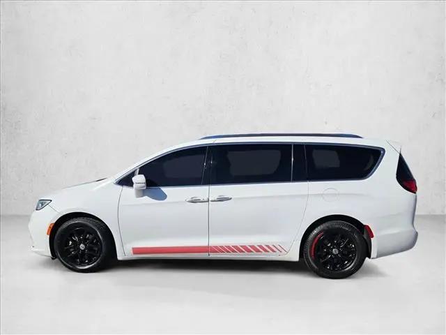 2021 Chrysler Pacifica Touring L