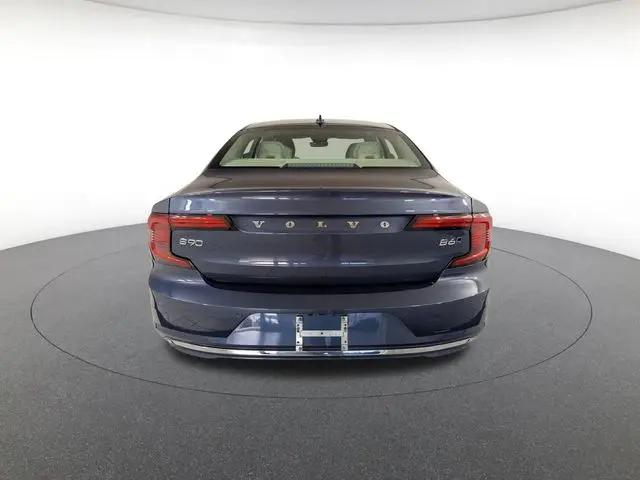 2022 Volvo S90 B6 Inscription