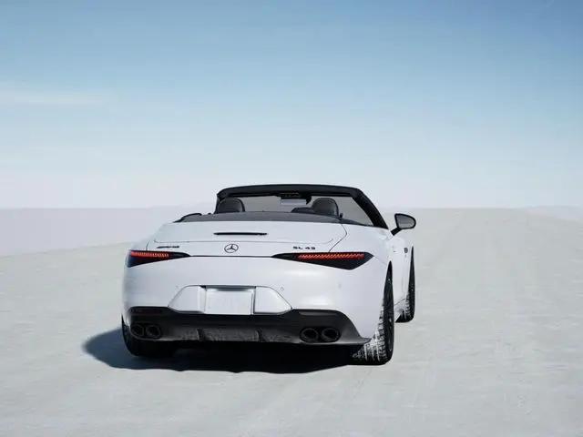 2025 Mercedes-Benz SL AMG SL 43