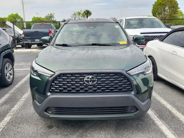 2024 Toyota Corolla Cross LE