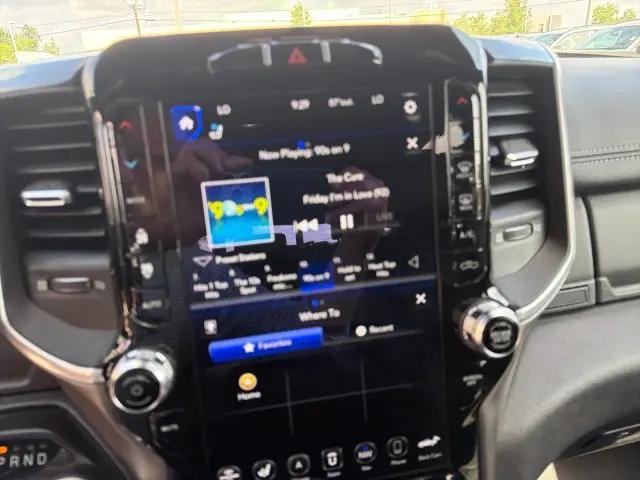 2021 Ram 1500 Laramie Crew Cab 4x2 5'7" Box