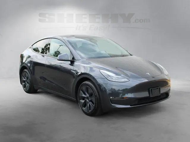 2024 Tesla Model Y Long Range Dual Motor All-Wheel Drive
