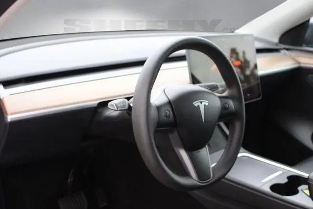 2024 Tesla Model Y Long Range Dual Motor All-Wheel Drive