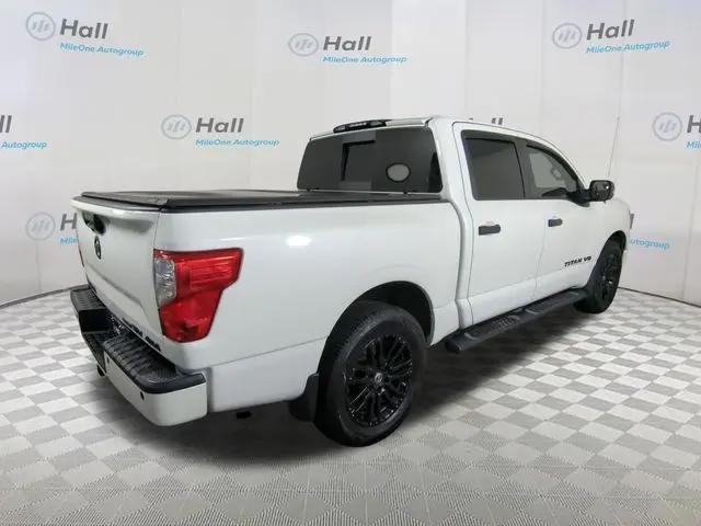 2019 Nissan Titan SV