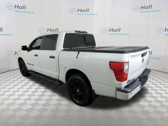 2019 Nissan Titan SV