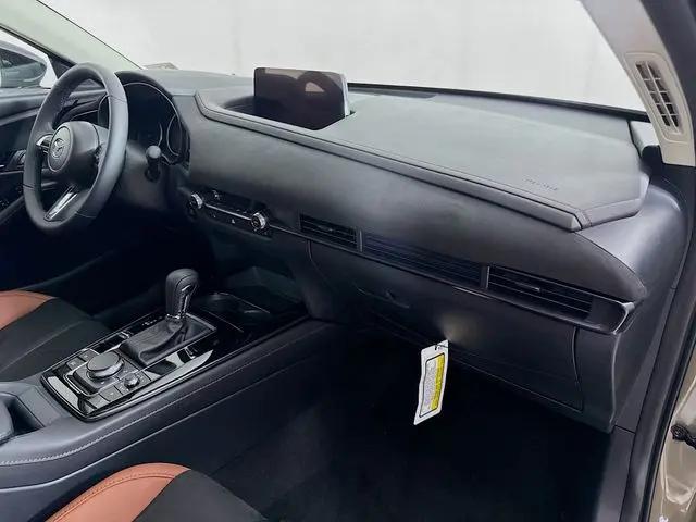2025 Mazda CX-30 2.5 Carbon Turbo
