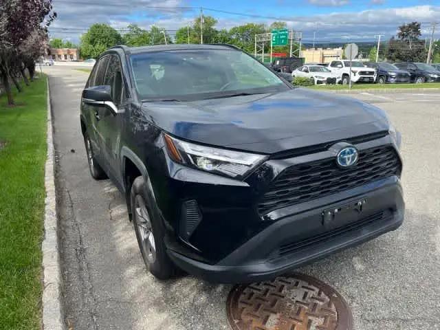 2023 Toyota RAV4 Hybrid XLE
