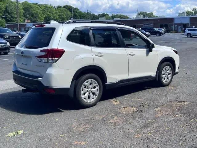 2022 Subaru Forester Base