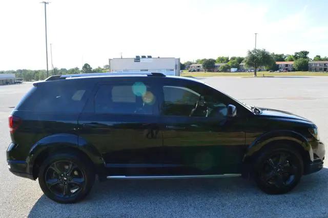 2019 Dodge Journey Crossroad