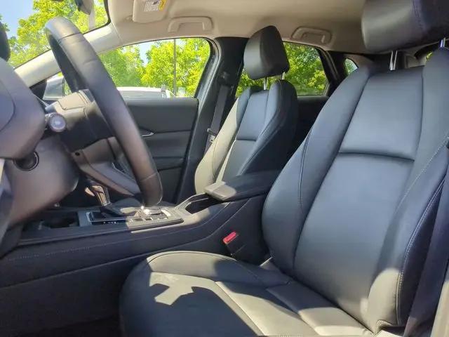2022 Mazda CX-30 Select