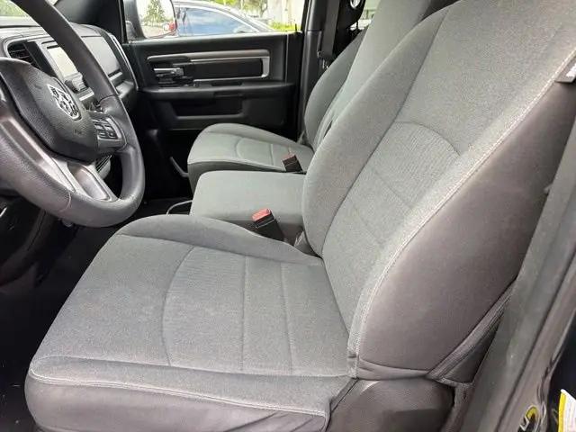 2024 Ram 1500 Classic Warlock Crew Cab 4x2 5'7" Box