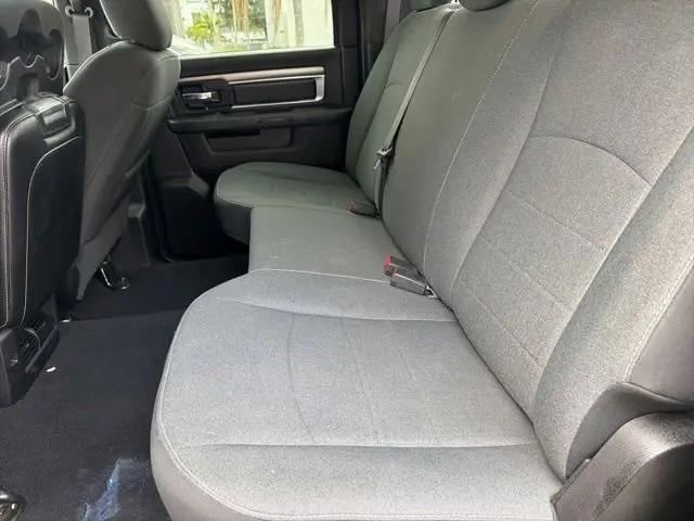 2024 Ram 1500 Classic Warlock Crew Cab 4x2 5'7" Box