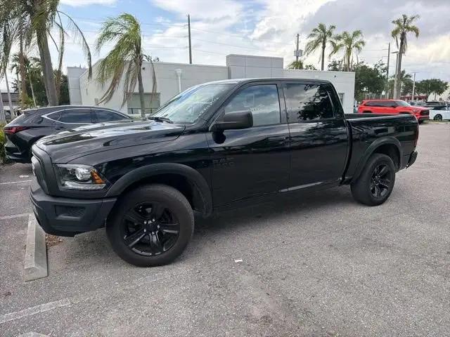 2024 Ram 1500 Classic Warlock Crew Cab 4x2 5'7" Box