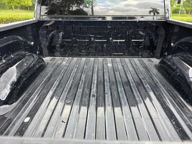 2024 Ram 1500 Classic Warlock Crew Cab 4x2 5'7" Box